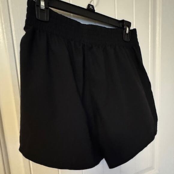 VUORI Dash Short 2.0 Women's Black Shorts M - Picture 8 of 8